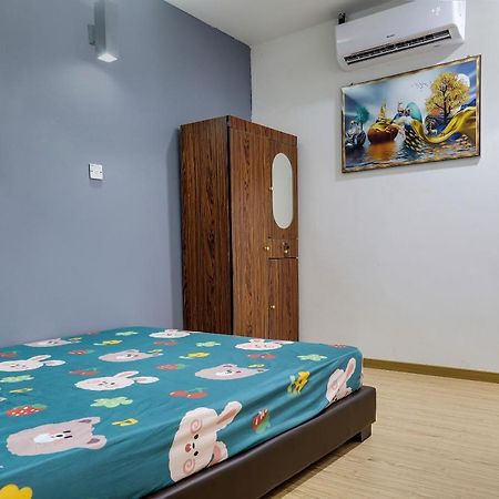 Spot On 90439 Lh Home Sibu Zewnętrze zdjęcie